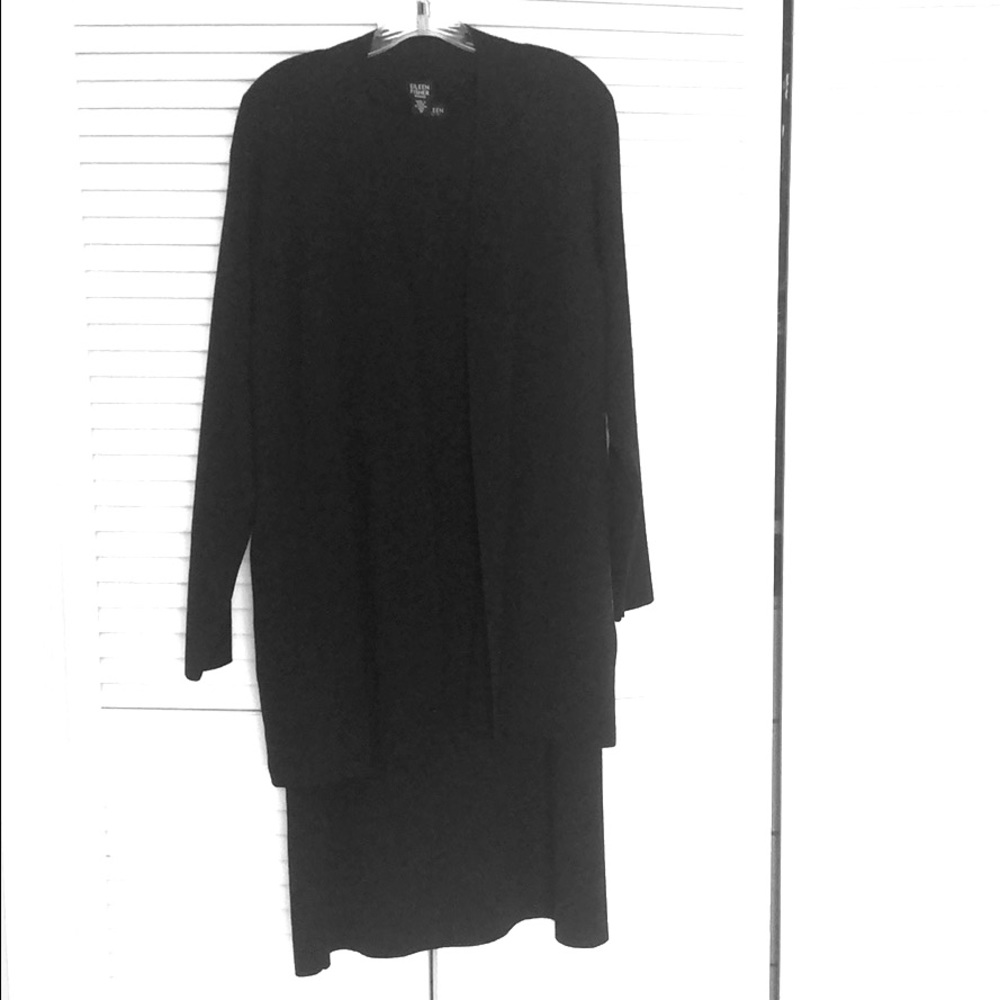 Eileen Fisher, Woman, 3 piece suit. Classic!